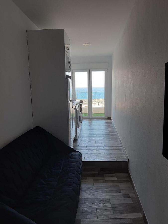 Apartamento Muelle Pozo Izquierdo Exterior photo